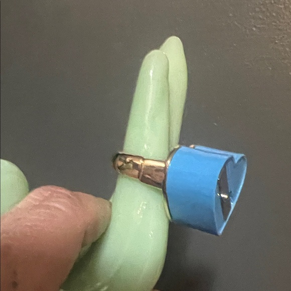 Blue Heart Pencil Sharpener stretch ring - Picture 2 of 3